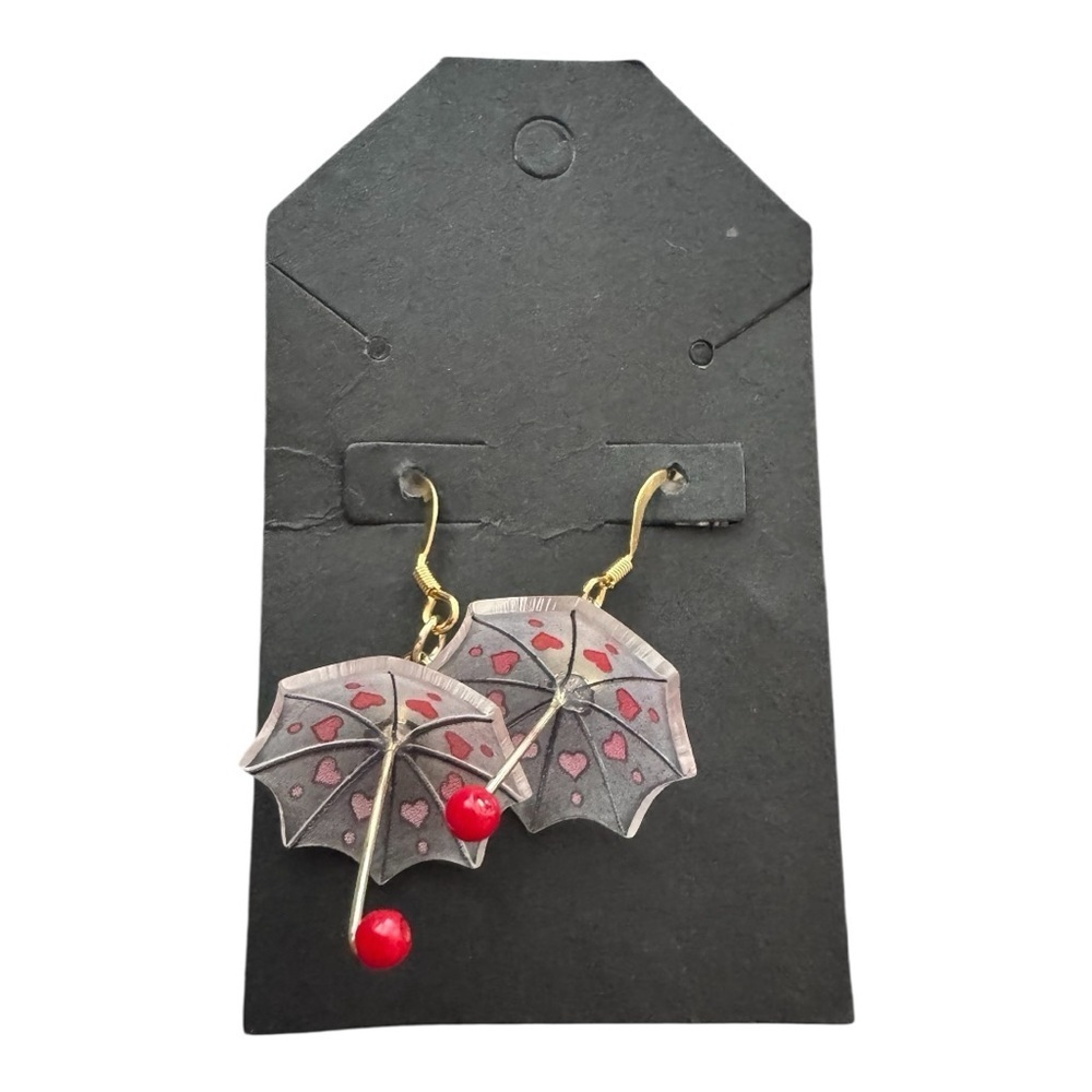 Whimsical Gold and Red Umbrella Accessories - Picture 4 of 6